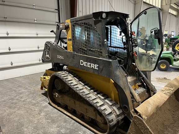 Image of John Deere 325G equipment image 2