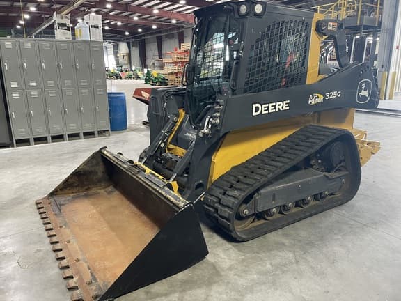 Image of John Deere 325G Primary image