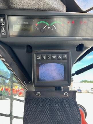 Image of John Deere 325G equipment image 3
