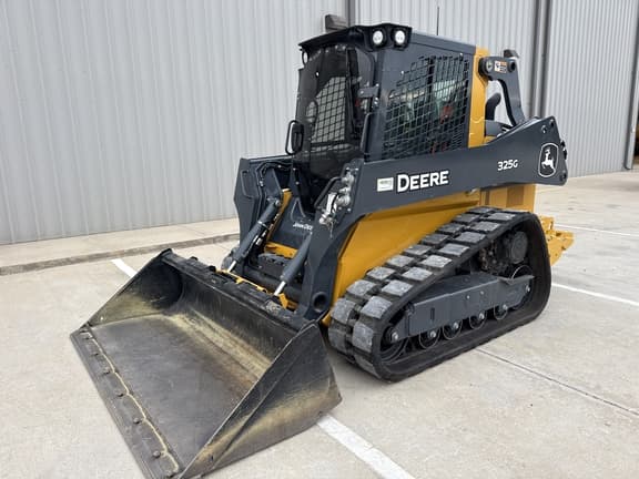 Image of John Deere 325G equipment image 2