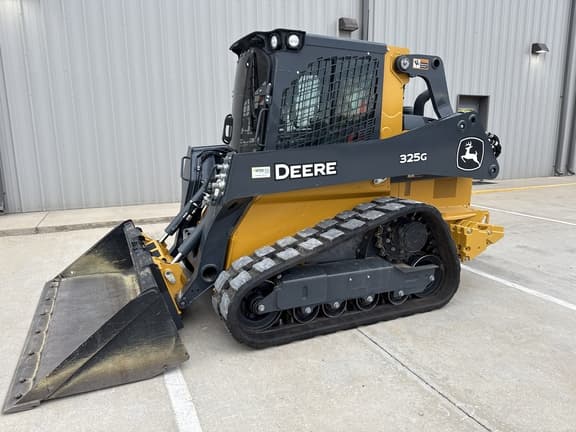 Image of John Deere 325G equipment image 1