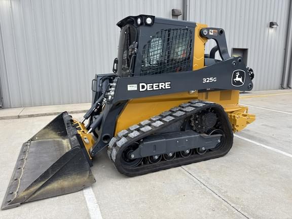 Image of John Deere 325G equipment image 2