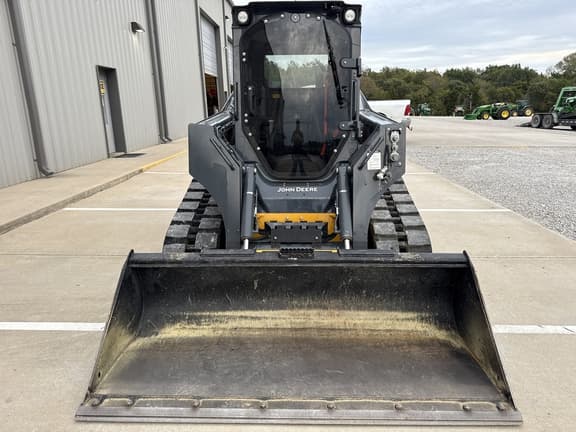 Image of John Deere 325G equipment image 4