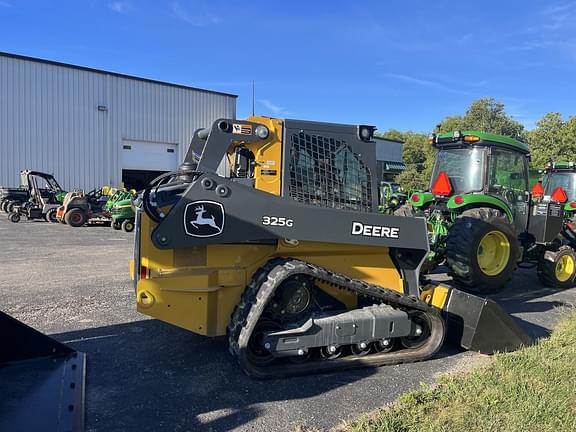 Image of John Deere 325G equipment image 2