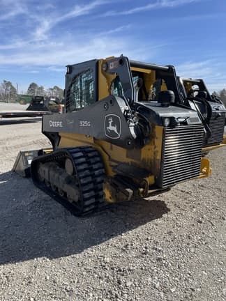 Image of John Deere 325G equipment image 3