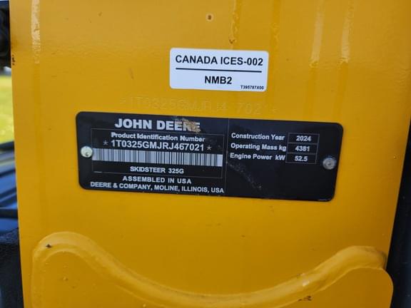 Image of John Deere 325G equipment image 4