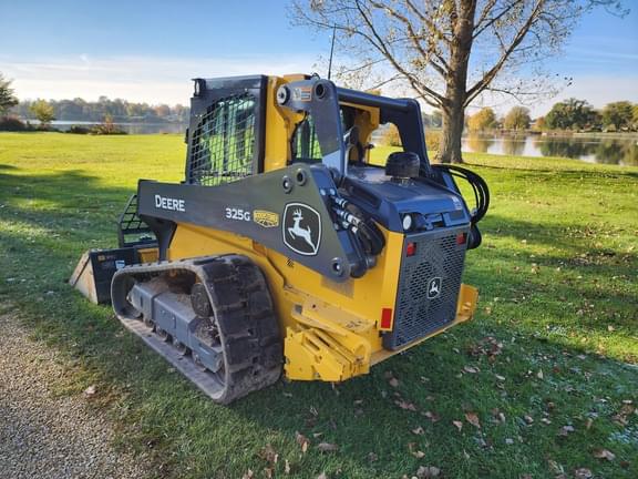 Image of John Deere 325G equipment image 2