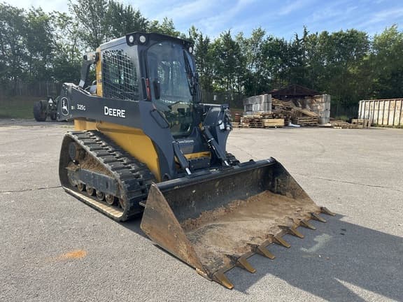 Image of John Deere 325G Primary image