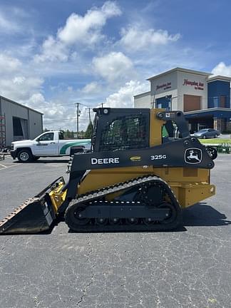 Image of John Deere 325G equipment image 2