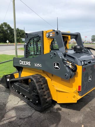 Image of John Deere 325G equipment image 3