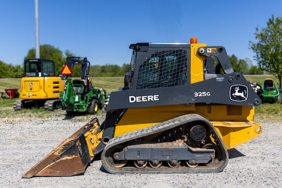 Image of John Deere 325G equipment image 4