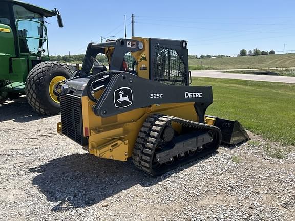 Image of John Deere 325G equipment image 2