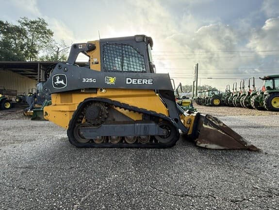 Image of John Deere 325G equipment image 2