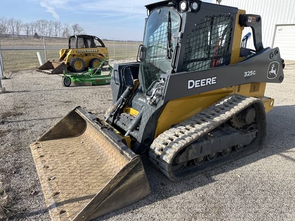 Image of John Deere 325G equipment image 4