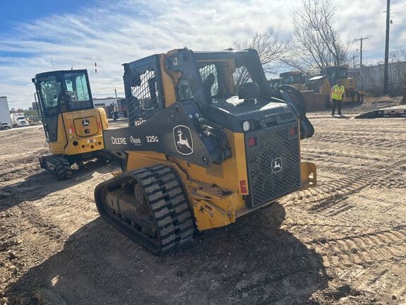 Image of John Deere 325G equipment image 2