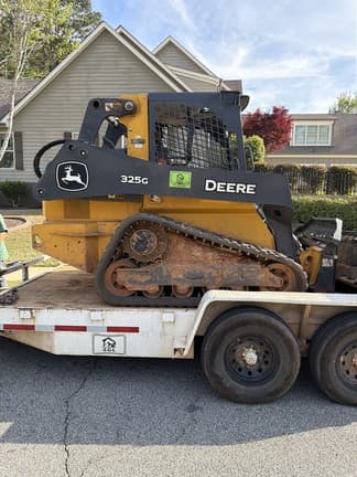 Image of John Deere 325G equipment image 3