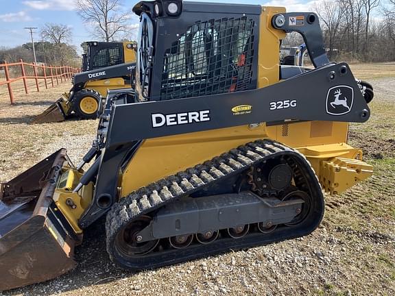 Image of John Deere 325G equipment image 4