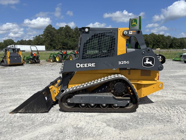 Image of John Deere 325G equipment image 1