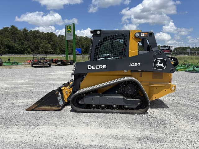 Image of John Deere 325G equipment image 1