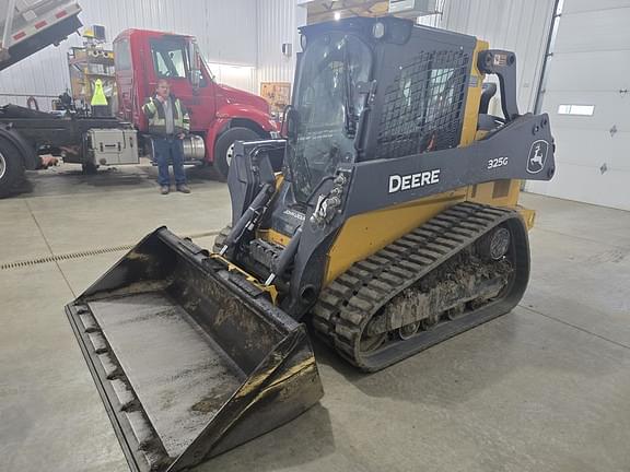 Image of John Deere 325G equipment image 3
