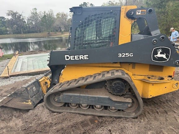 2024 John Deere 325G Equipment Image0