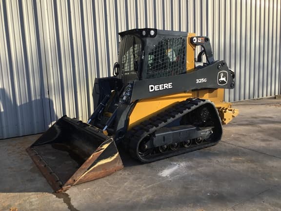Image of John Deere 325G equipment image 1