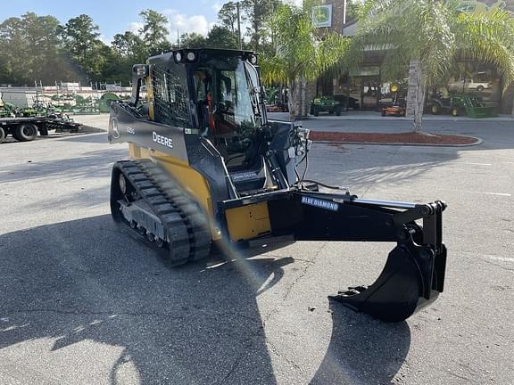 Image of John Deere 325G equipment image 3