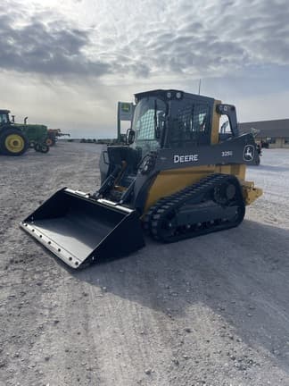 Image of John Deere 325G equipment image 2