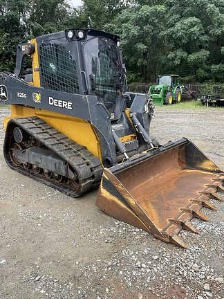 Image of John Deere 325G equipment image 4