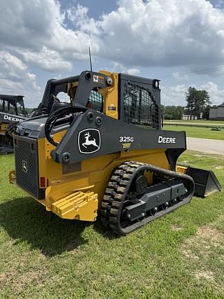 Image of John Deere 325G equipment image 2