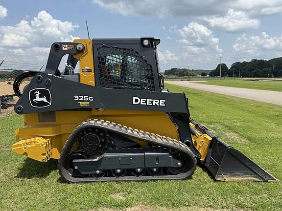 Image of John Deere 325G Primary image