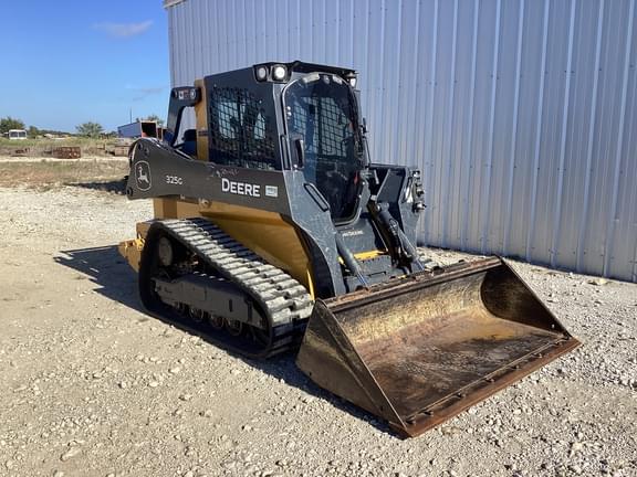 Image of John Deere 325G equipment image 3