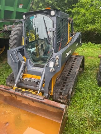 Image of John Deere 325G equipment image 2