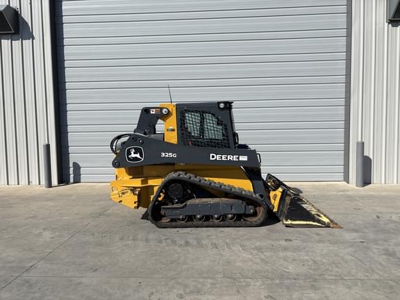 Image of John Deere 325G equipment image 2