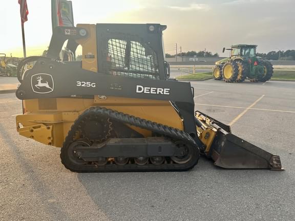Image of John Deere 325G equipment image 3