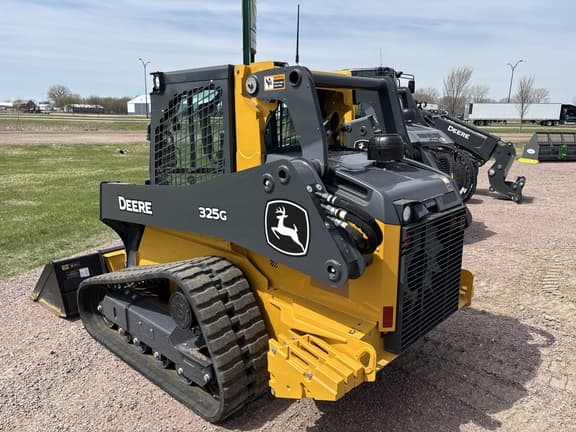 Image of John Deere 325G equipment image 1