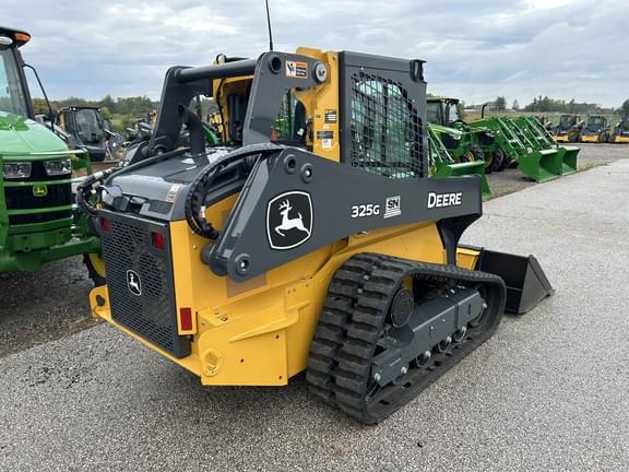 Image of John Deere 325G equipment image 2