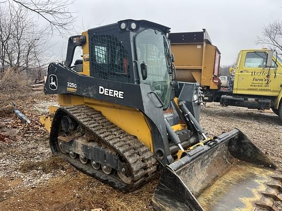 Image of John Deere 325G equipment image 2