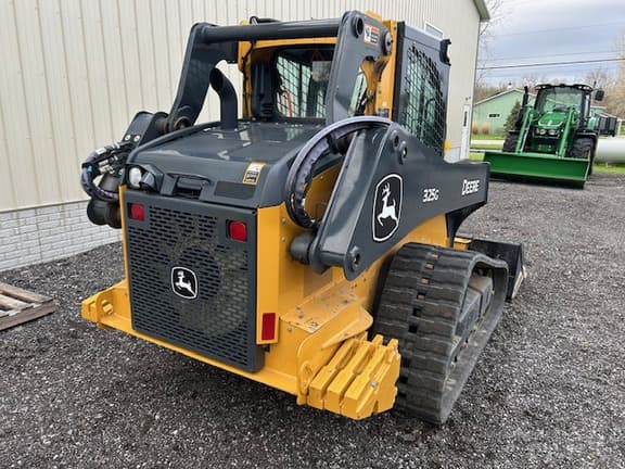 Image of John Deere 325G Image 1