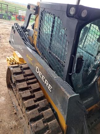 Image of John Deere 325G equipment image 3