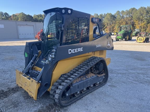 Image of John Deere 325G equipment image 1