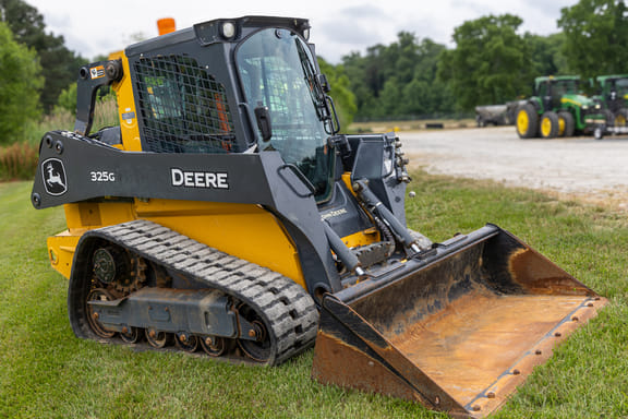 2024 John Deere 325G Image