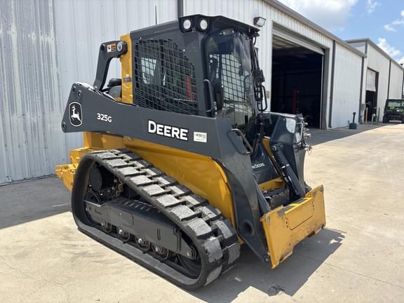Image of John Deere 325G equipment image 4