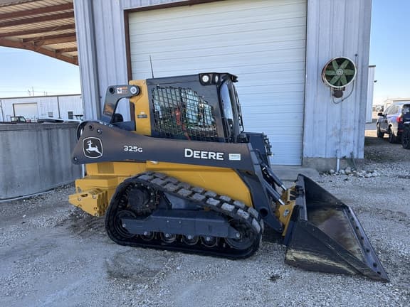 Image of John Deere 325G equipment image 2