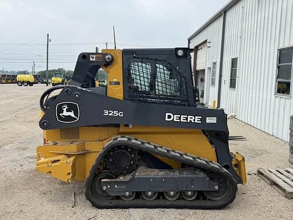 Image of John Deere 325G equipment image 3