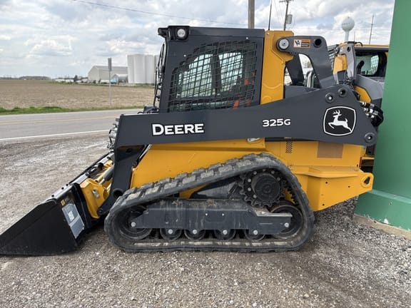 Main image John Deere 325G