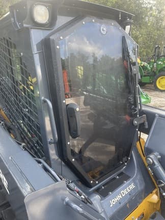 Image of John Deere 325G equipment image 3