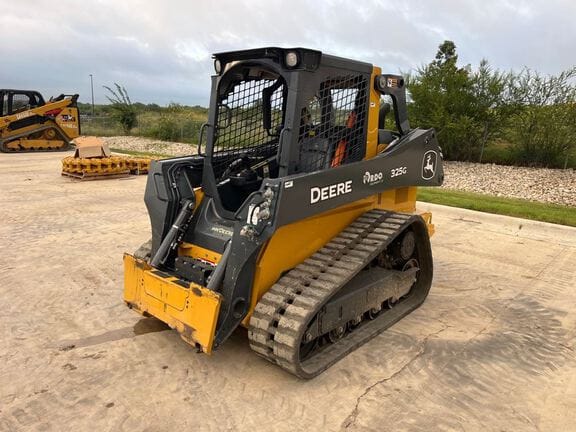 2024 John Deere 325G Equipment Image0