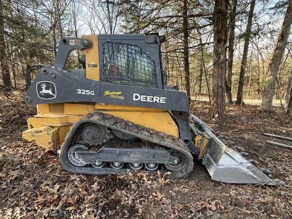 Image of John Deere 325G Primary image