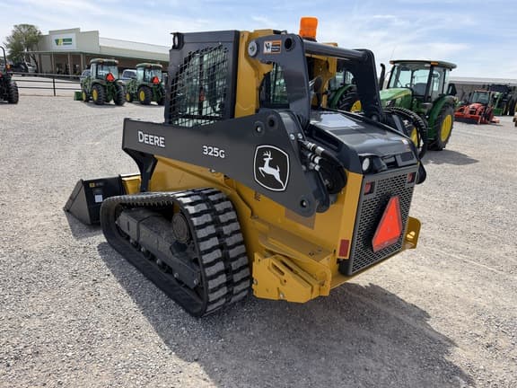 Image of John Deere 325G equipment image 2